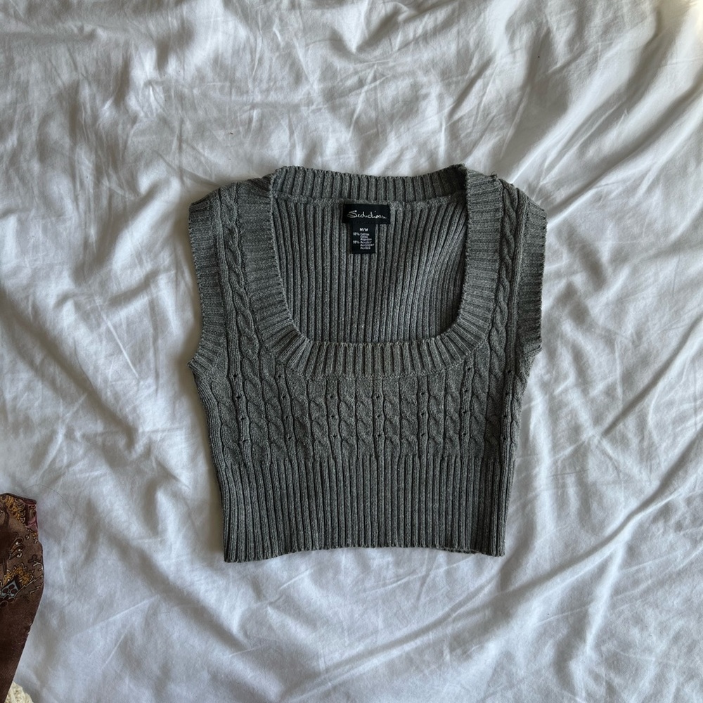 Gray Cable Knit Cropped Tank 🤍